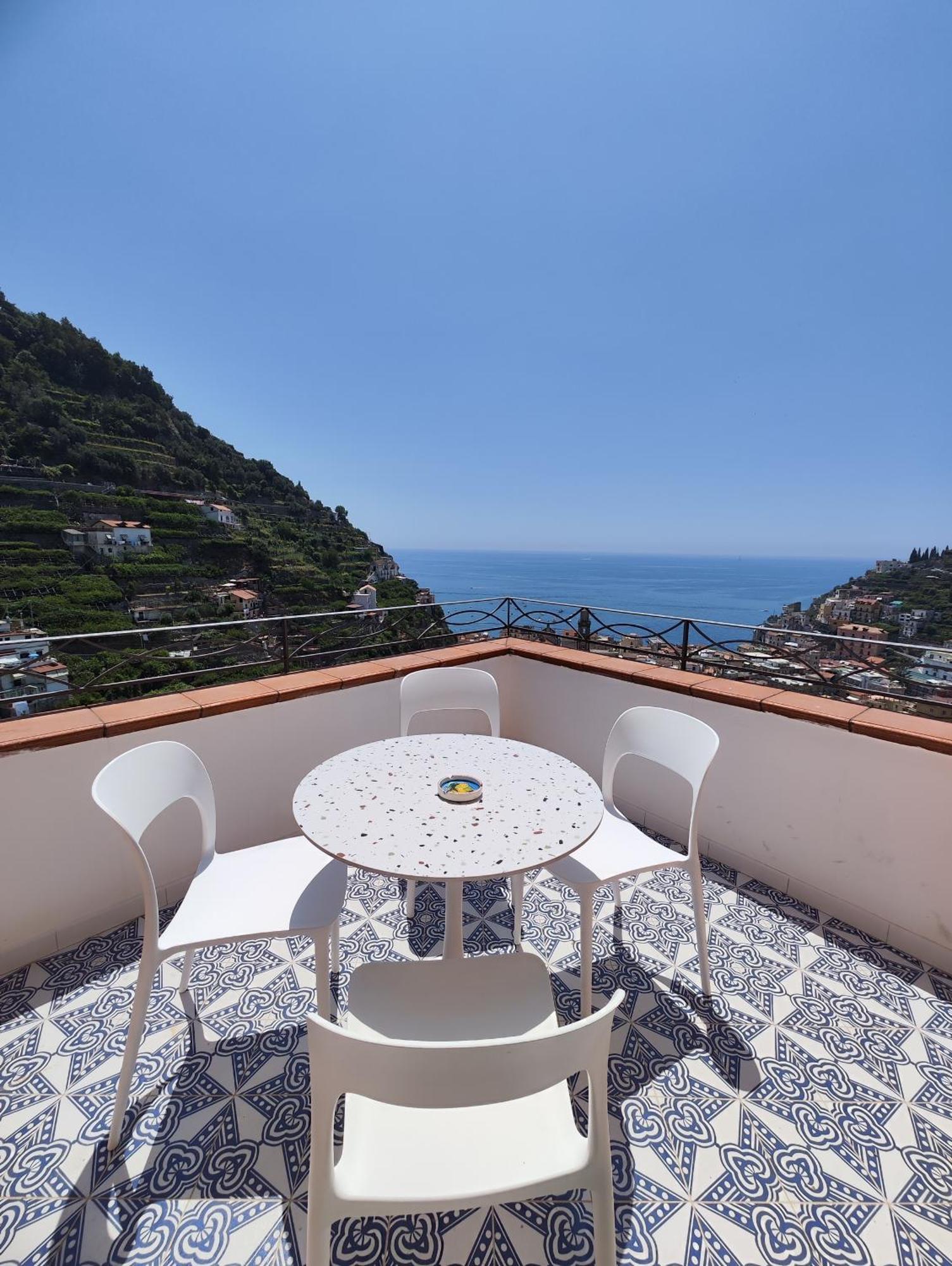 Villa Elica - Suite Carmine - Amalfi Coast Minori Exterior foto